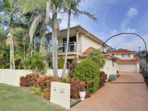 7B Achilles Street, Nelson Bay - White Waves